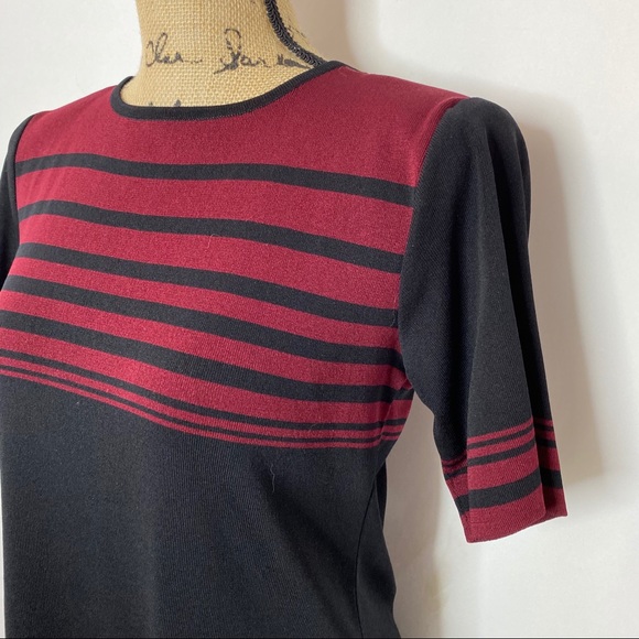 Exclusively Misook Maroon Knit Cardigan Shirt Set - Picture 4 of 8